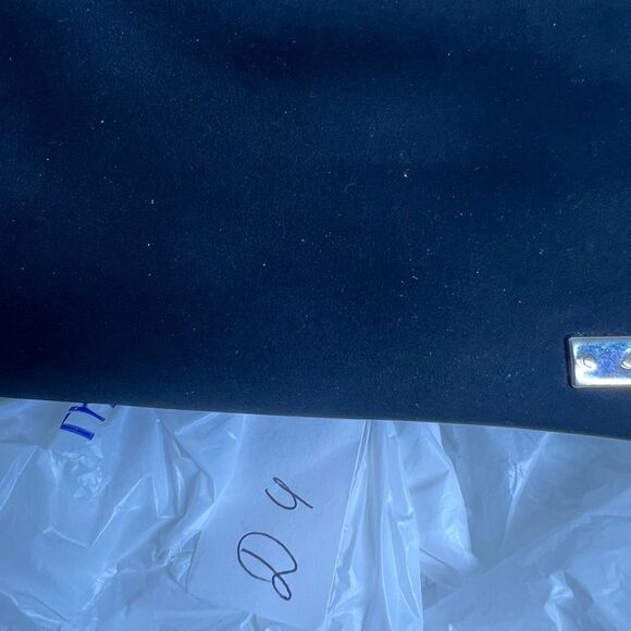 LIZ CLAIBORNE Small Black Shoulder Bag - Picture 12 of 12